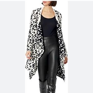 UGG W PHOEBE Wrap cardigan Sz M NWT